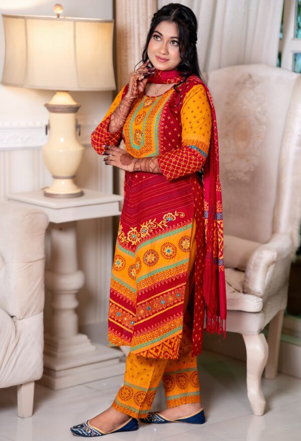 Elegant Three-Piece | TA-55
