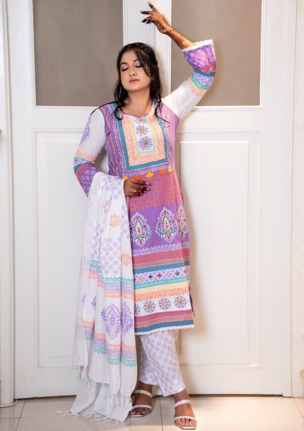 Elegant Three-Piece | TA-68