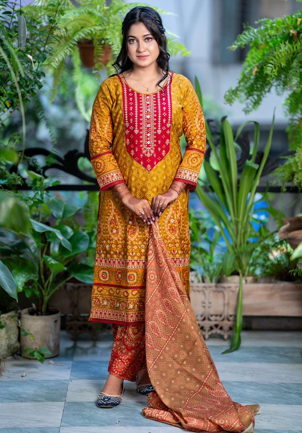 Elegant Three-Piece | TA-58