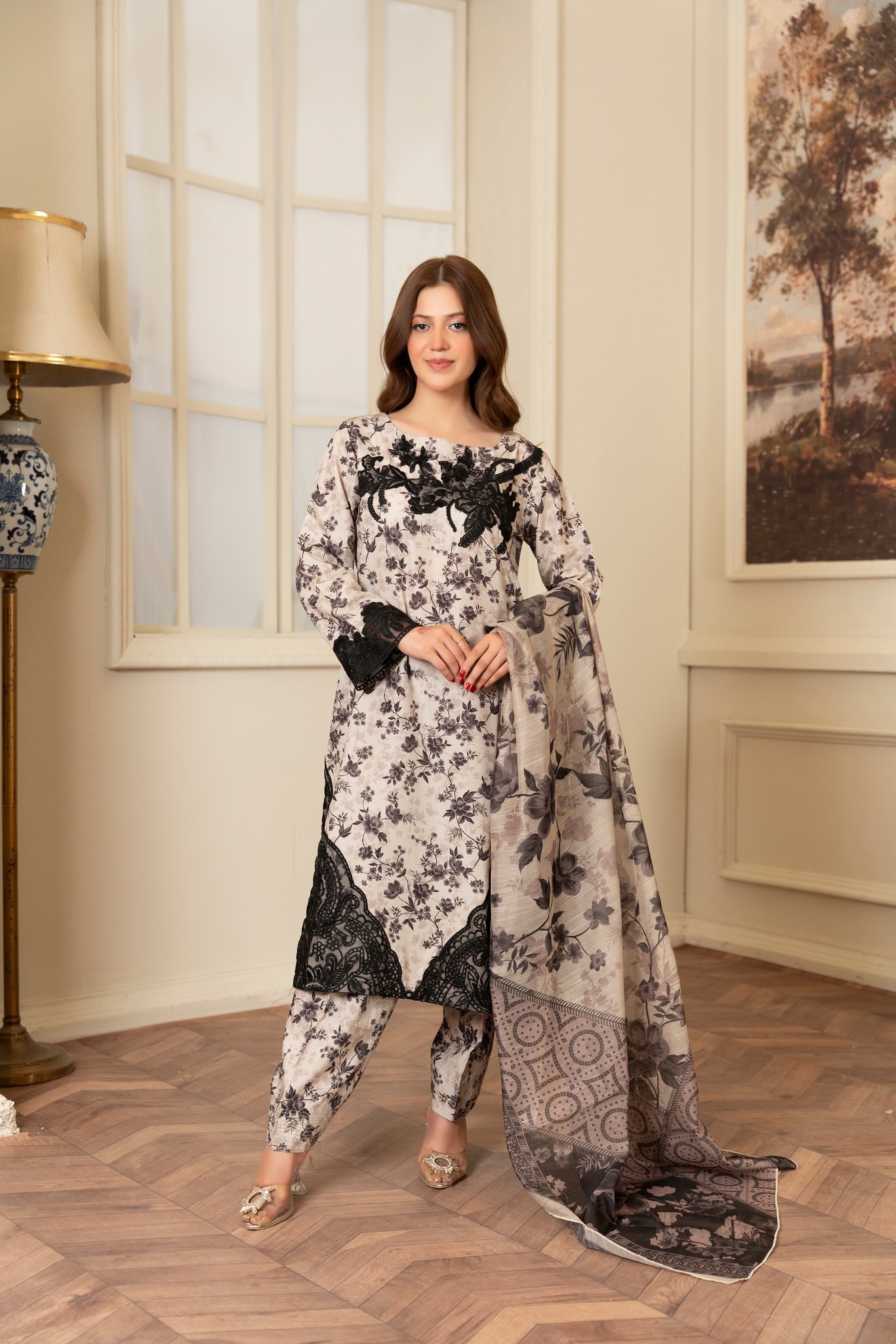 Elegant Three-Piece | TA-70